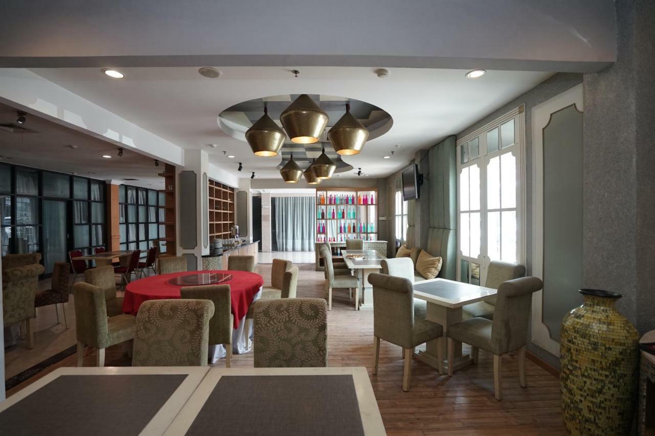 Capital O 1128 Hotel Imara Παλεμπάνγκ Εξωτερικό φωτογραφία