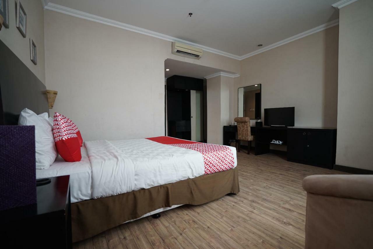 Capital O 1128 Hotel Imara Παλεμπάνγκ Εξωτερικό φωτογραφία
