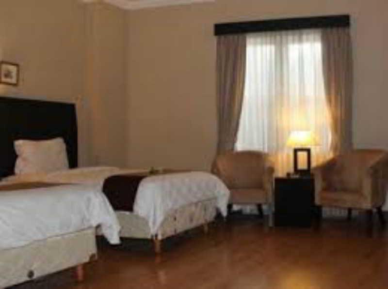 Capital O 1128 Hotel Imara Παλεμπάνγκ Εξωτερικό φωτογραφία